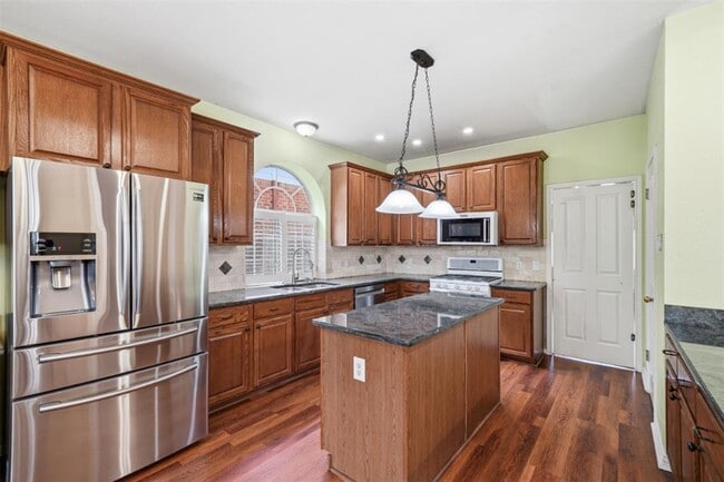 Building Photo - 2412 Cloud Peak Ln