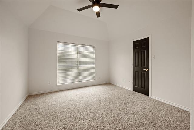 Building Photo - 2101 Tarrant Ln