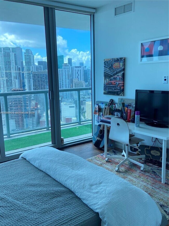Building Photo - 888 Biscayne Blvd