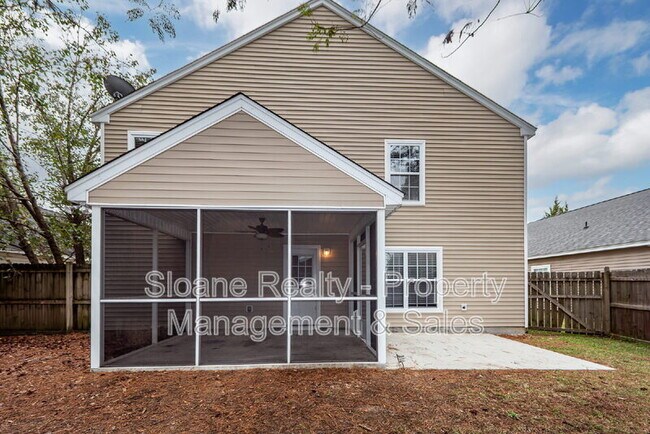 Building Photo - 1118 Deerberry Rd