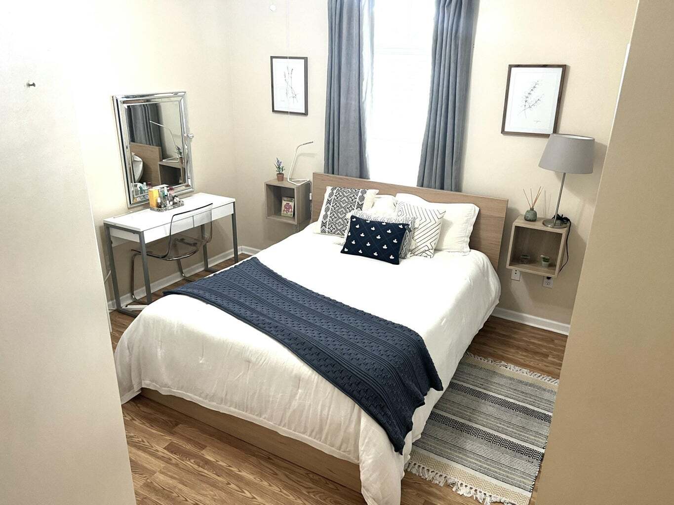 Building Photo - 10614 Lake Shore Dr