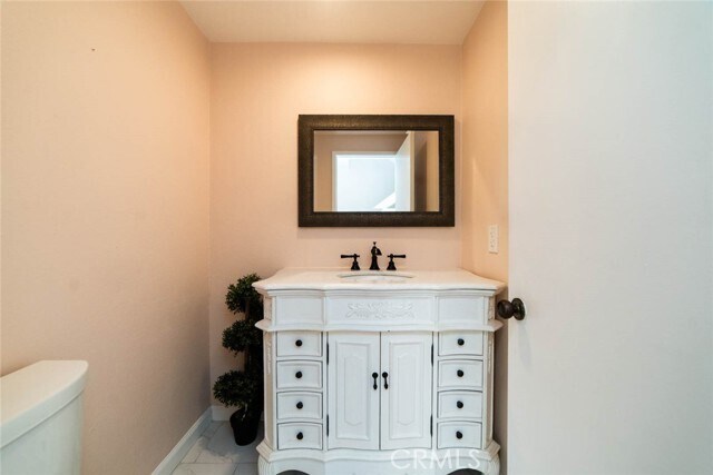 Building Photo - 13 Morena