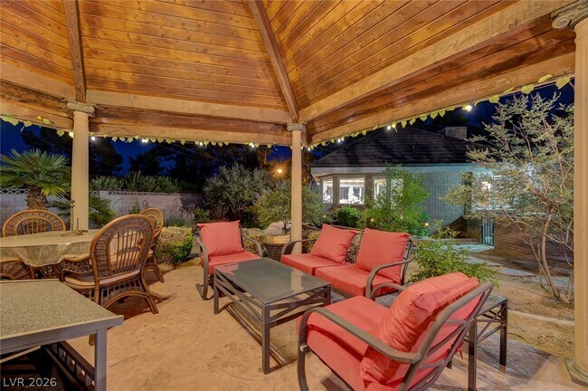 Building Photo - 7258 Loma Alta Cir