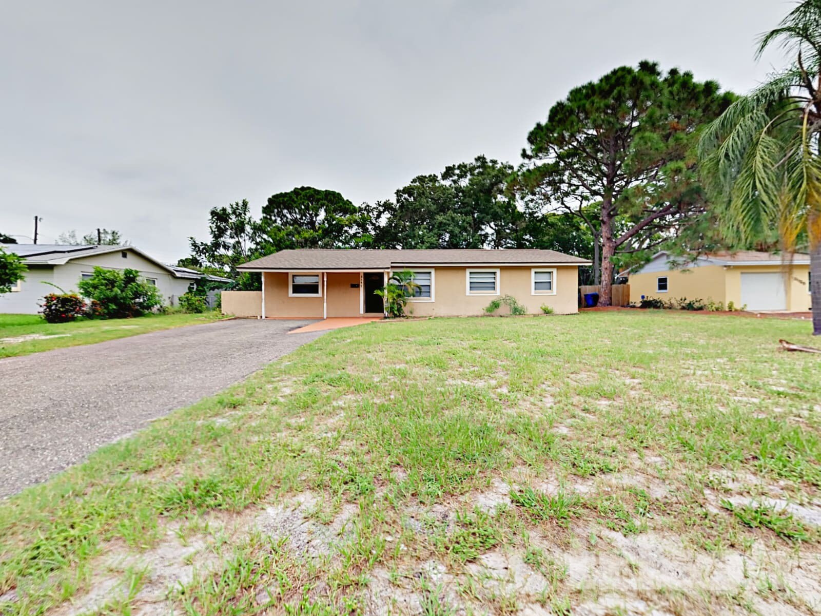 Building Photo - 2147 66th Ave S