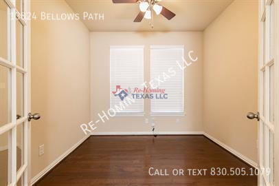 Building Photo - 13824 Bellows Path