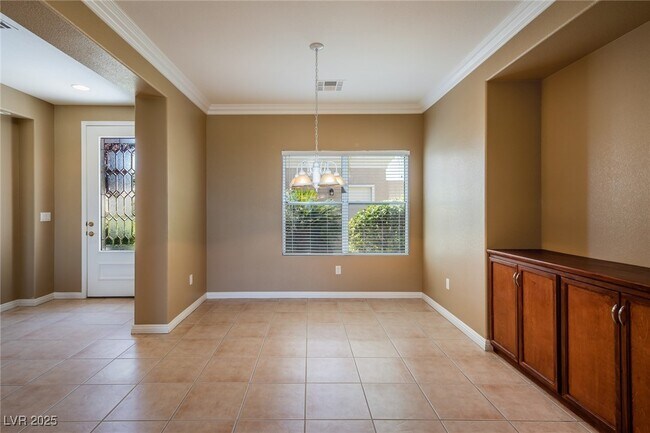 Building Photo - 10248 Santo Nina Ct