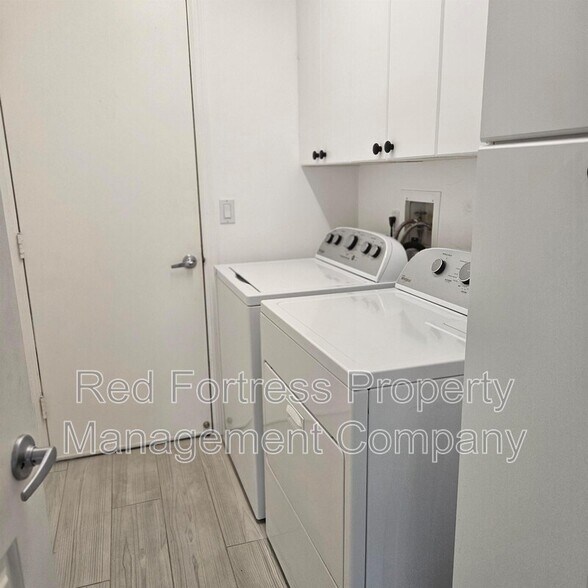 Building Photo - 14592 Sagamore Ct