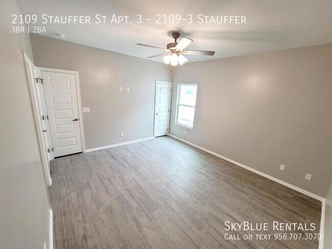 Building Photo - 2109 Stauffers St
