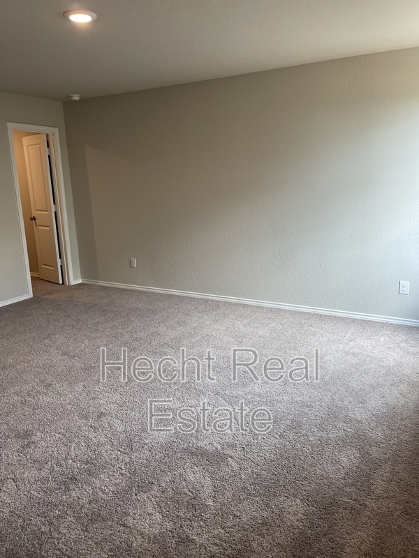 Building Photo - 10727 Prusiner Dr