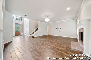 Building Photo - 1610 Adobe Square Dr