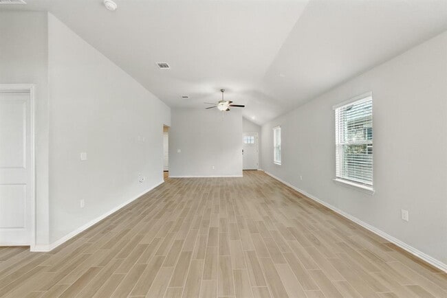 Building Photo - 149 Hackberry Ln