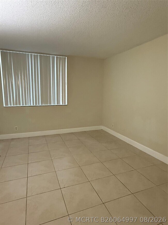 Building Photo - 10773 Cleary Blvd
