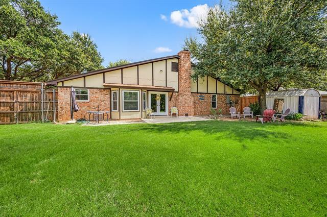 Building Photo - 7333 Meadowbrook Dr