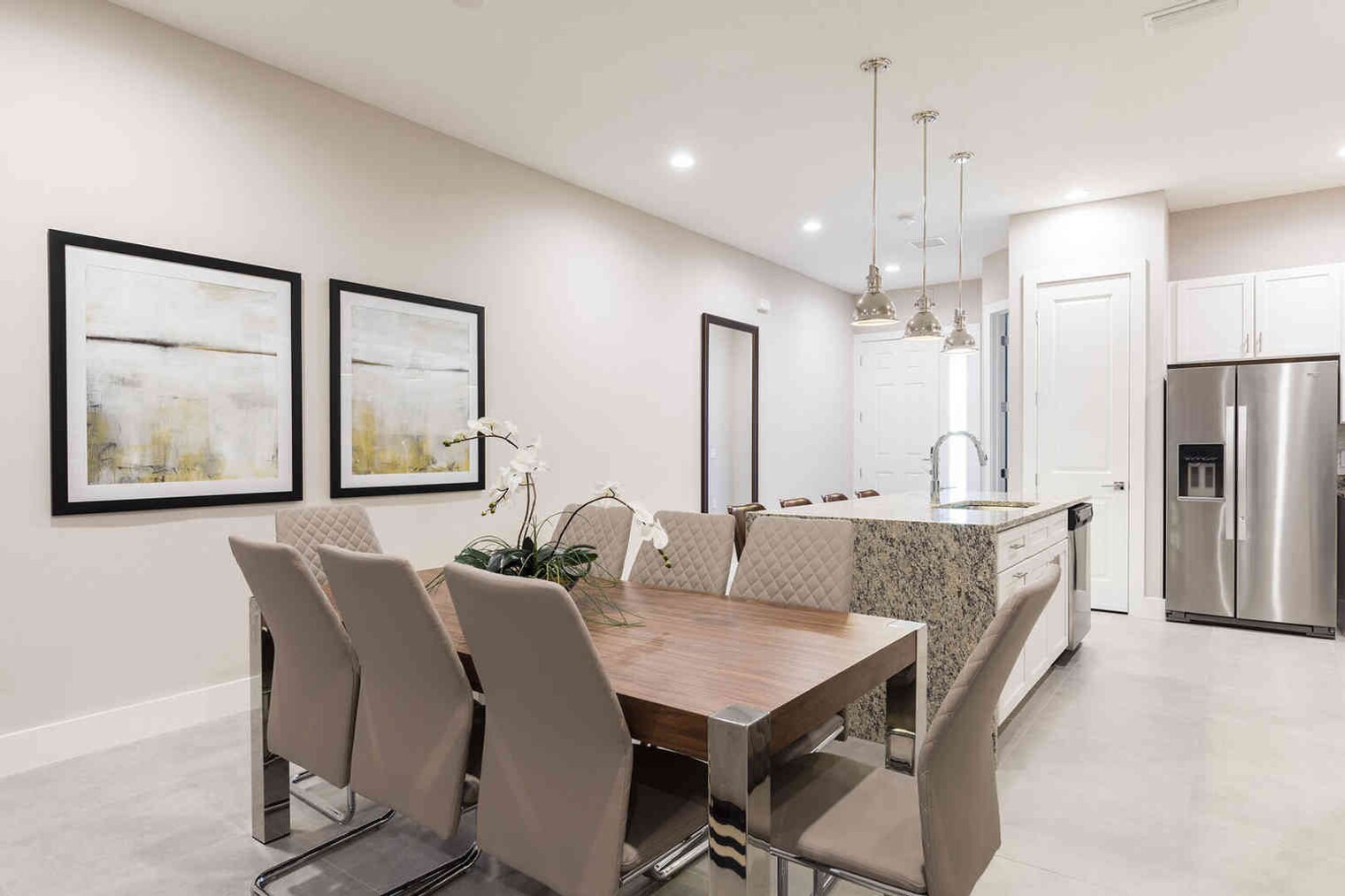 Building Photo - 7590 Sunny Dreams Ln