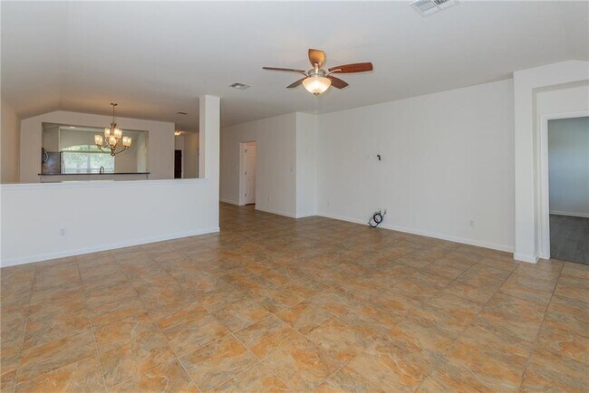 Building Photo - 30118 Diamond Dove Trail