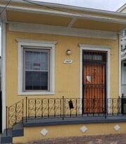 Building Photo - 1827 Saint Ann St