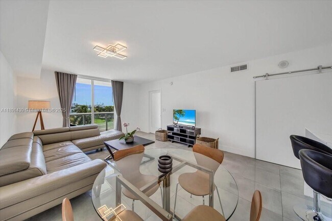 Building Photo - 50 Biscayne Blvd