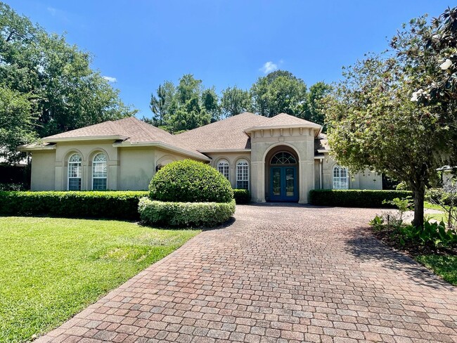 Primary Photo - 614 Santa Maria Dr