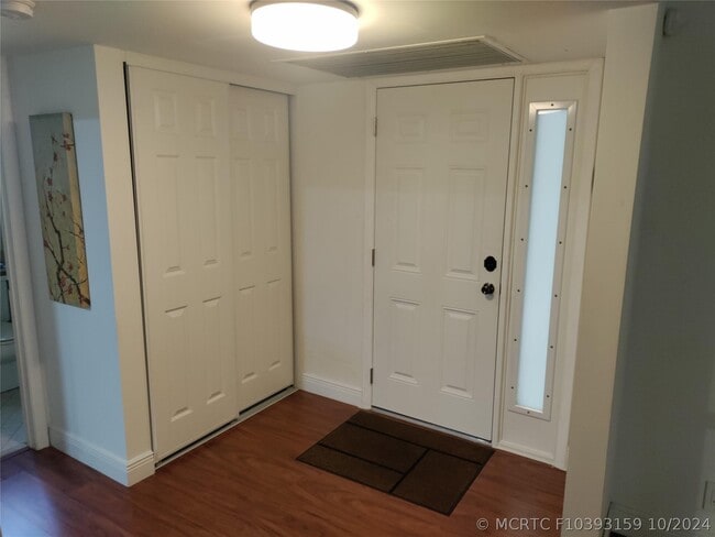 Building Photo - 2852 Carambola Cir S