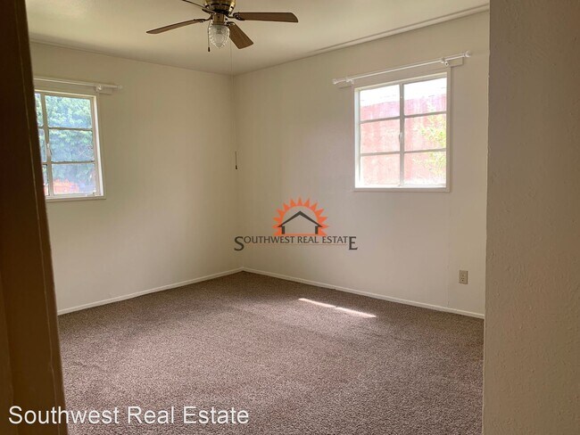 Building Photo - 3 br, 1 bath House - 217 W. Manana Blvd.