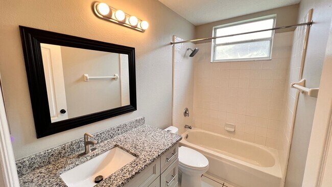 Building Photo - Spacious 4BR Home in Winter Springs | 2,874 Sq Ft | Pet-Friendly | Near Park & Playground