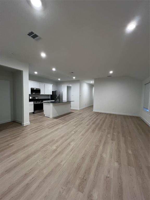 Building Photo - 8439 Sandy Coral Ln