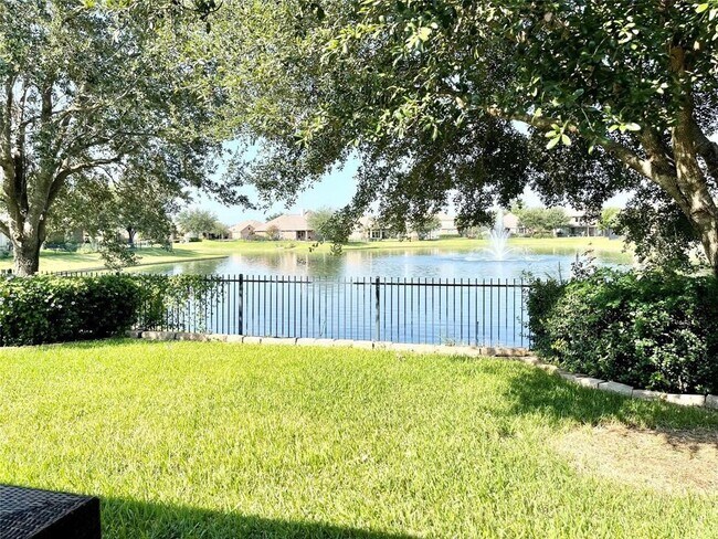 Building Photo - 25443 Lockspur Dr