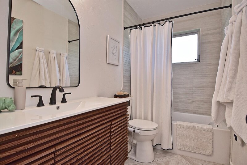 Building Photo - 3340 Webber St