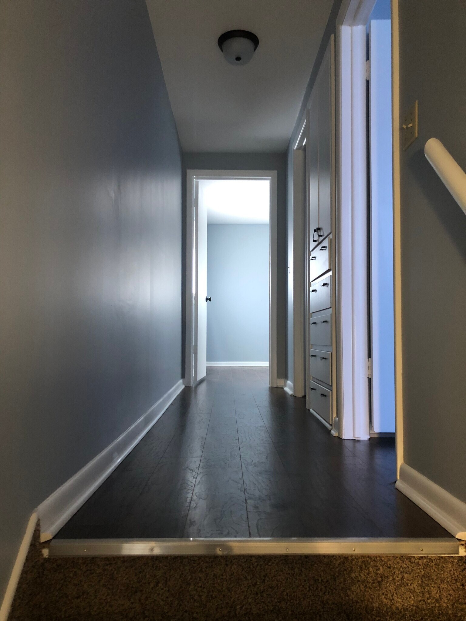 Building Photo - 2358 S Crestway St