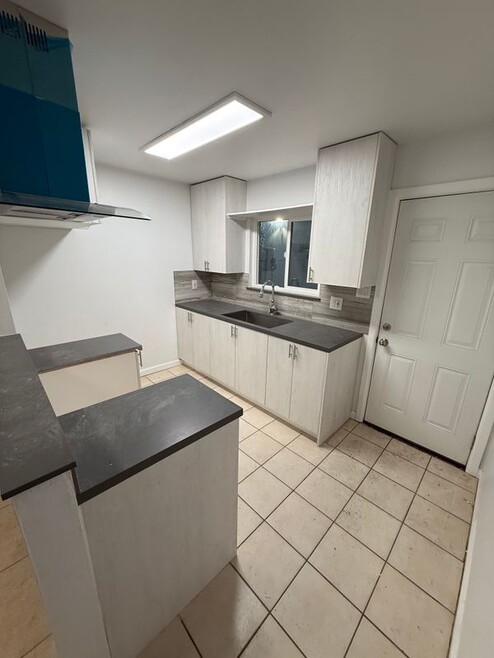 Building Photo - 10009 Sepulveda Blvd