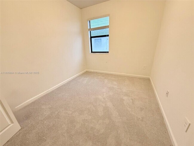 Building Photo - 13378 SW 286th St
