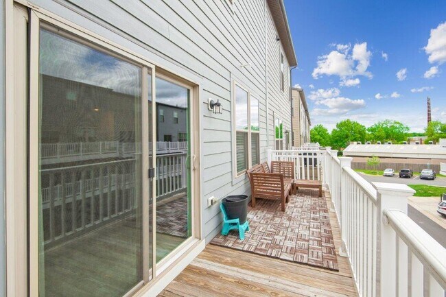 Building Photo - 10340 Ratcliffe Trl