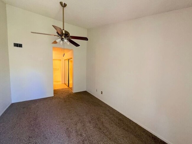 Building Photo - Rollin' on the River - Top Story Riverfront Condo