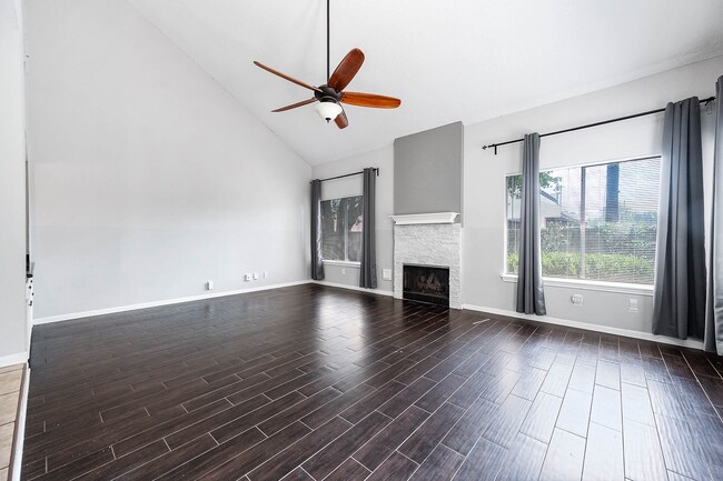 Building Photo - 11635 Snowmass Dr