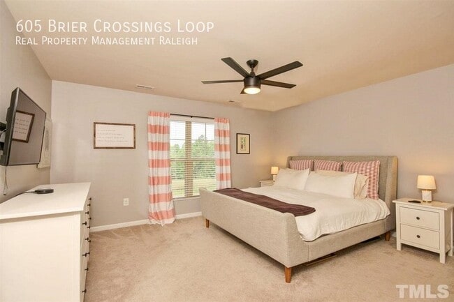 Building Photo - 605 Brier Crossings Loop