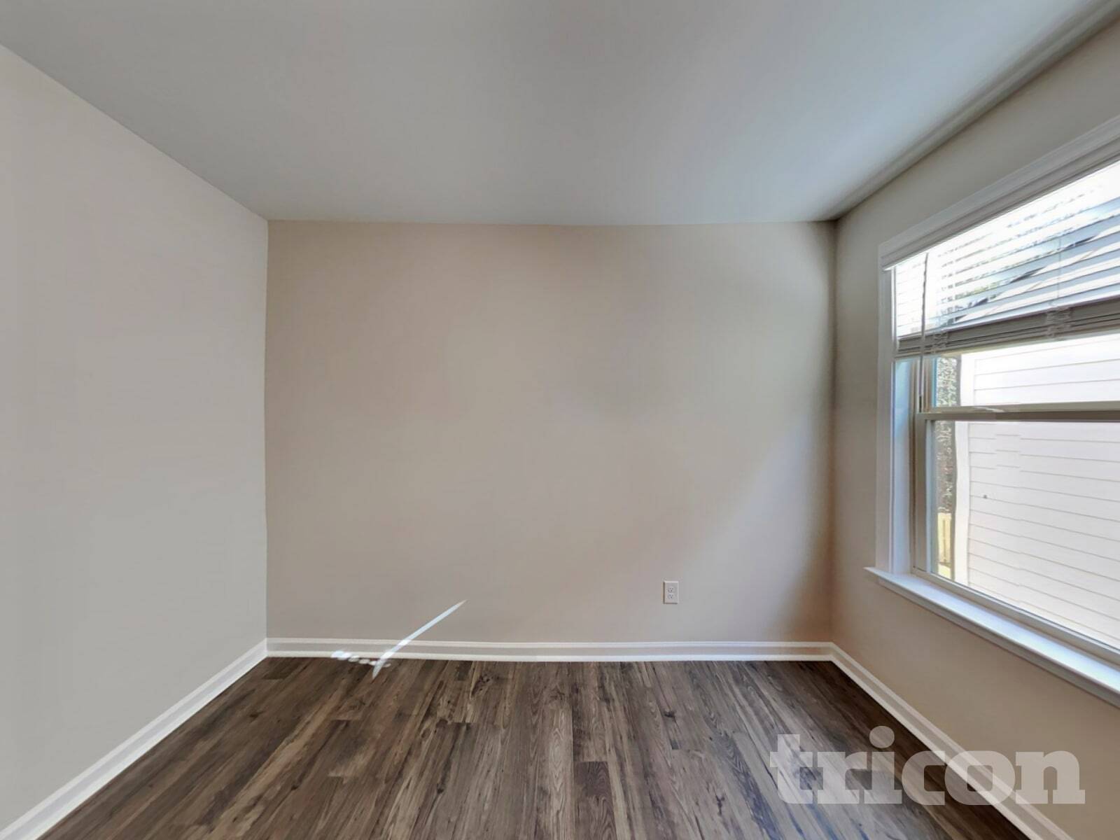 Building Photo - 203 Chapelcrest Ln