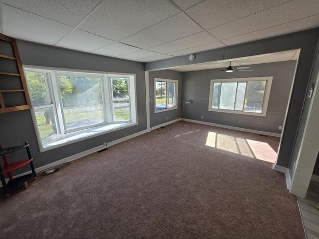 Building Photo - 111 Oakhill St