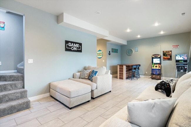 Building Photo - 24 Mimosa Rd