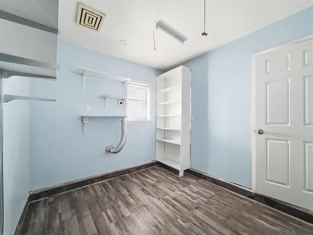 Building Photo - 617 Rosewood Hills Dr