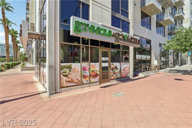 Building Photo - Downtown Las Vegas Luxury Condo with Moder...