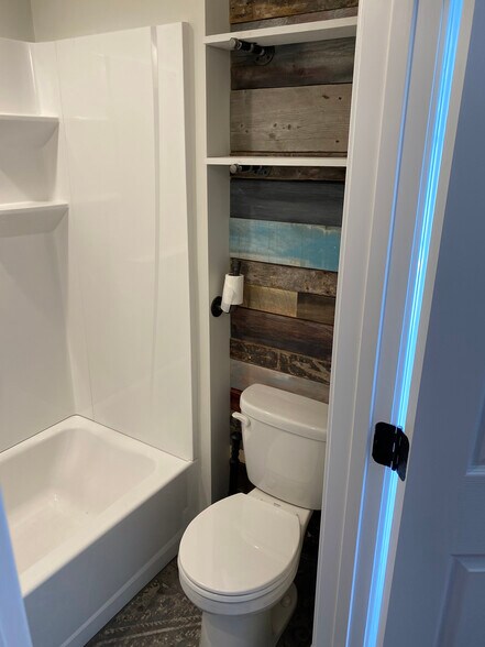 Bathroom - 1 Florence St