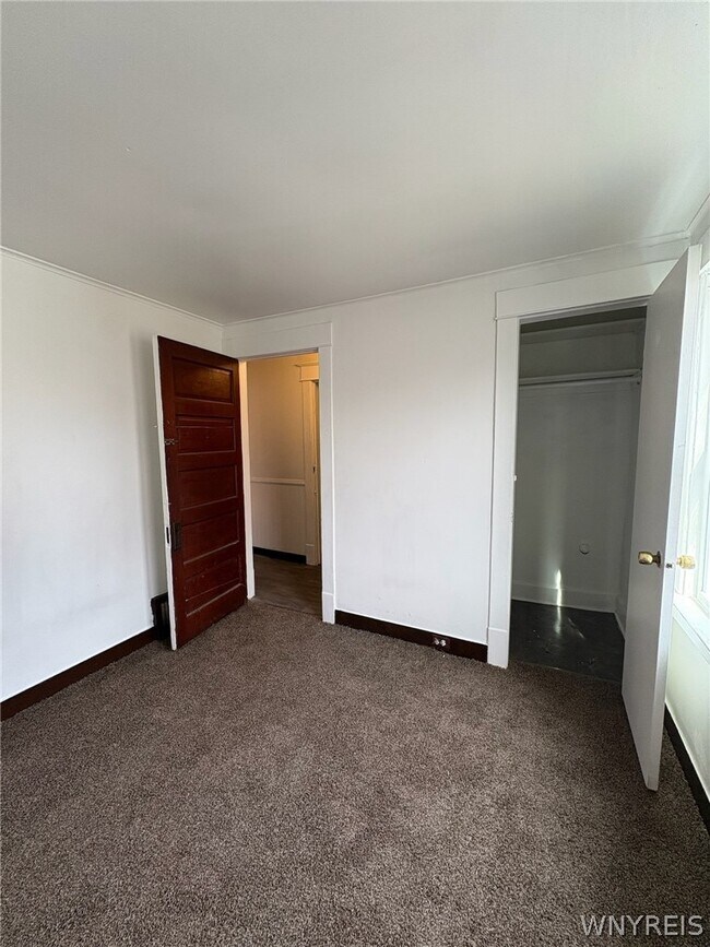 Building Photo - 189 Westminster Ave