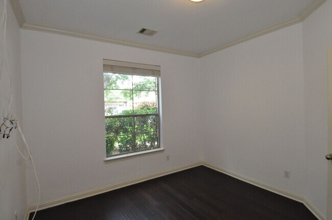 Building Photo - Beautiful Spacious Home FOR LEASE!