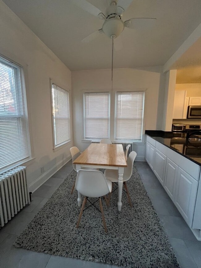 Building Photo - Brookland Grand 4917 sqft 8bd 3.5bth Home | Huge Front Porch | Large Back Yard