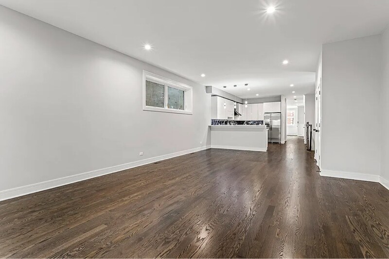 Building Photo - 4827 S St Lawrence Ave