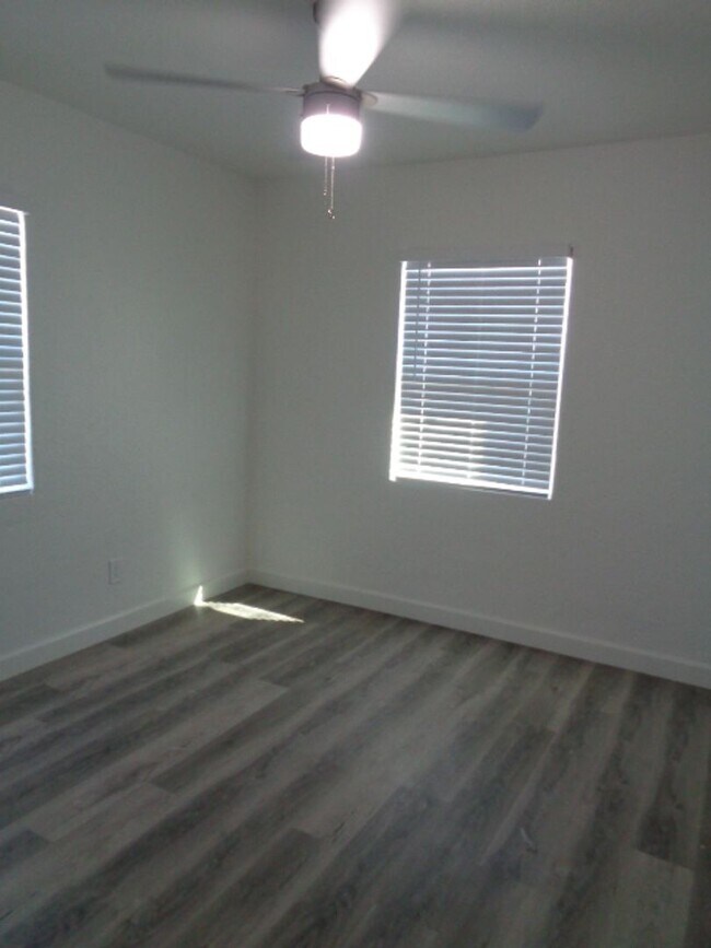 Building Photo - #1037-Osborn LLC