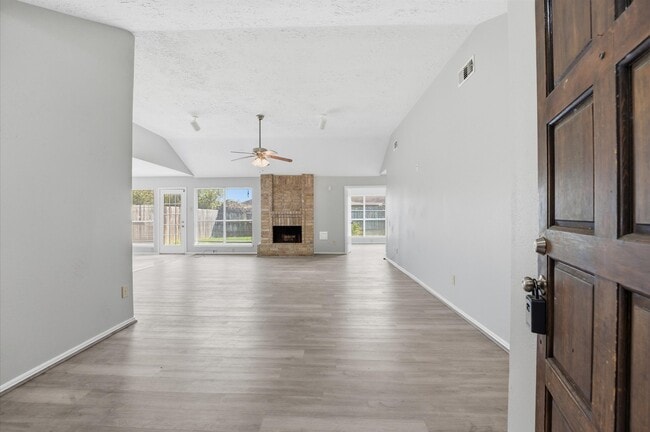 Primary Photo - 7011 Lost Thicket Dr