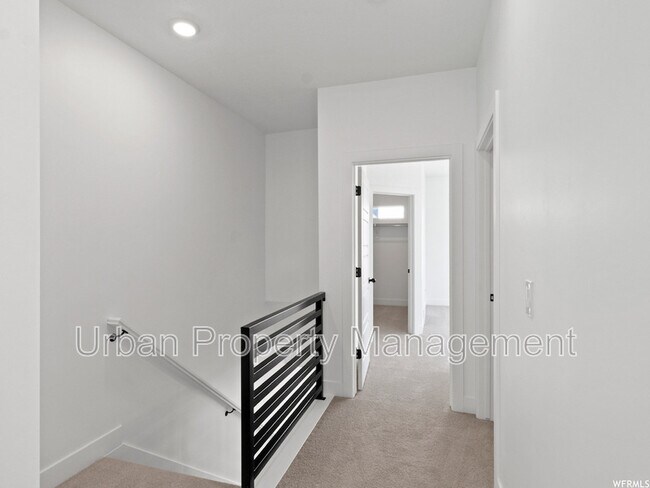 Building Photo - 143 E Verdon Ct