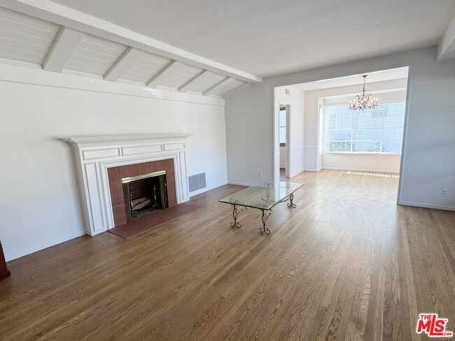 Building Photo - 13054 Hartsook St