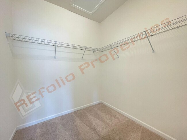 Building Photo - Great Location! 2 Story 3 Bedroom 1 Car-Garage End Unit Town Home with Community Pool  @ 55 James...